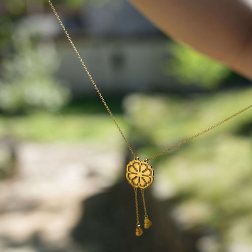 Anemone Necklace