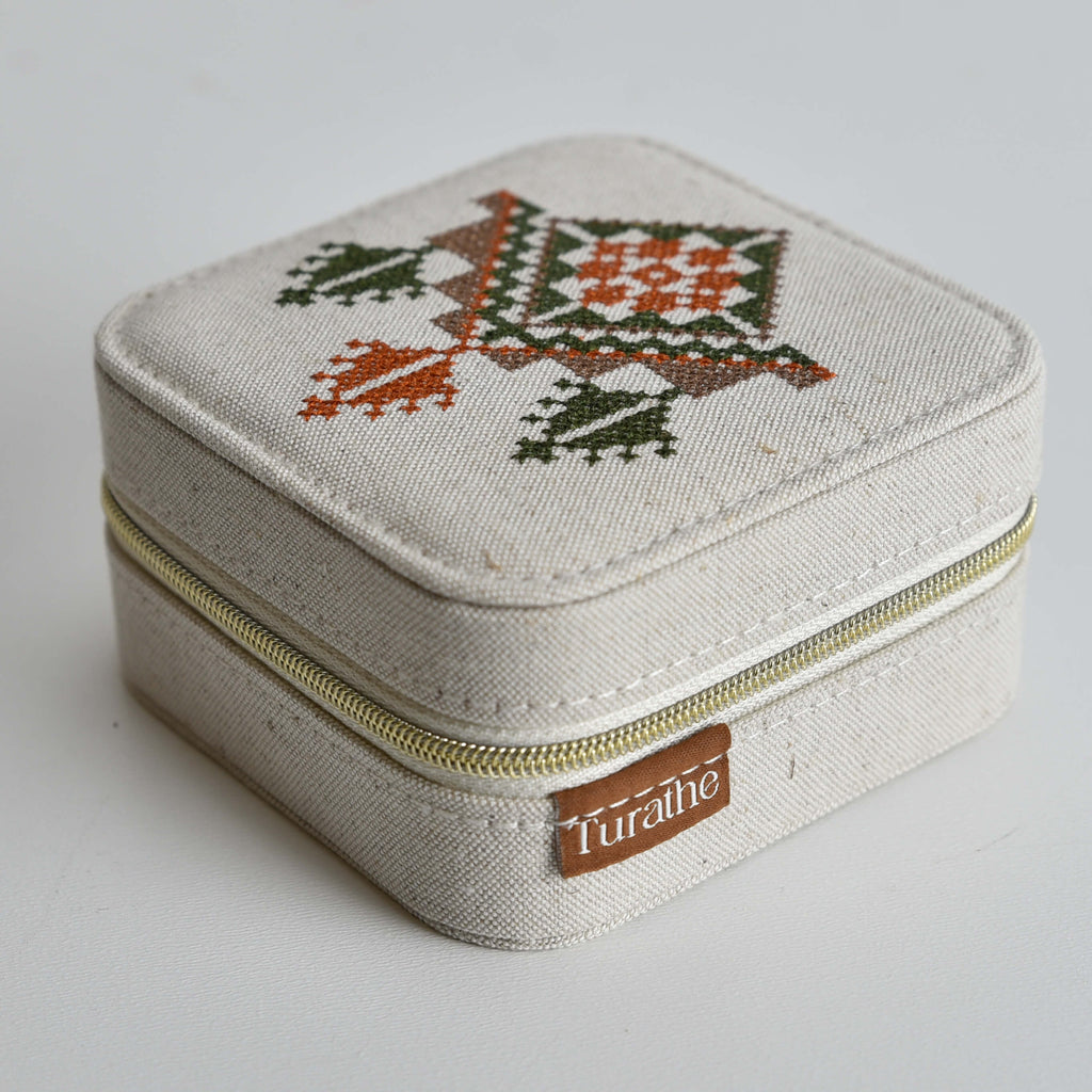 Tatreez Accessories Pouch