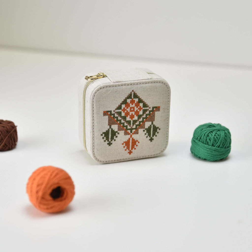Tatreez Accessories Pouch